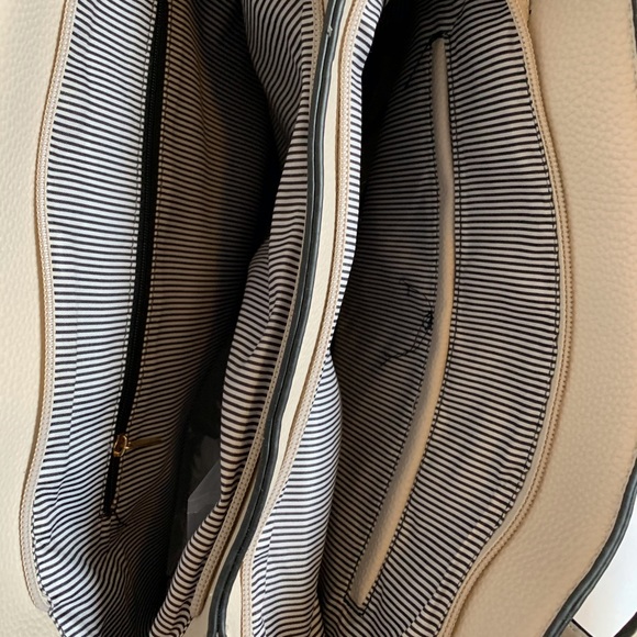 3 Piece -Vegan Shoulder bag with mini Bag & Wallet - Picture 5 of 7